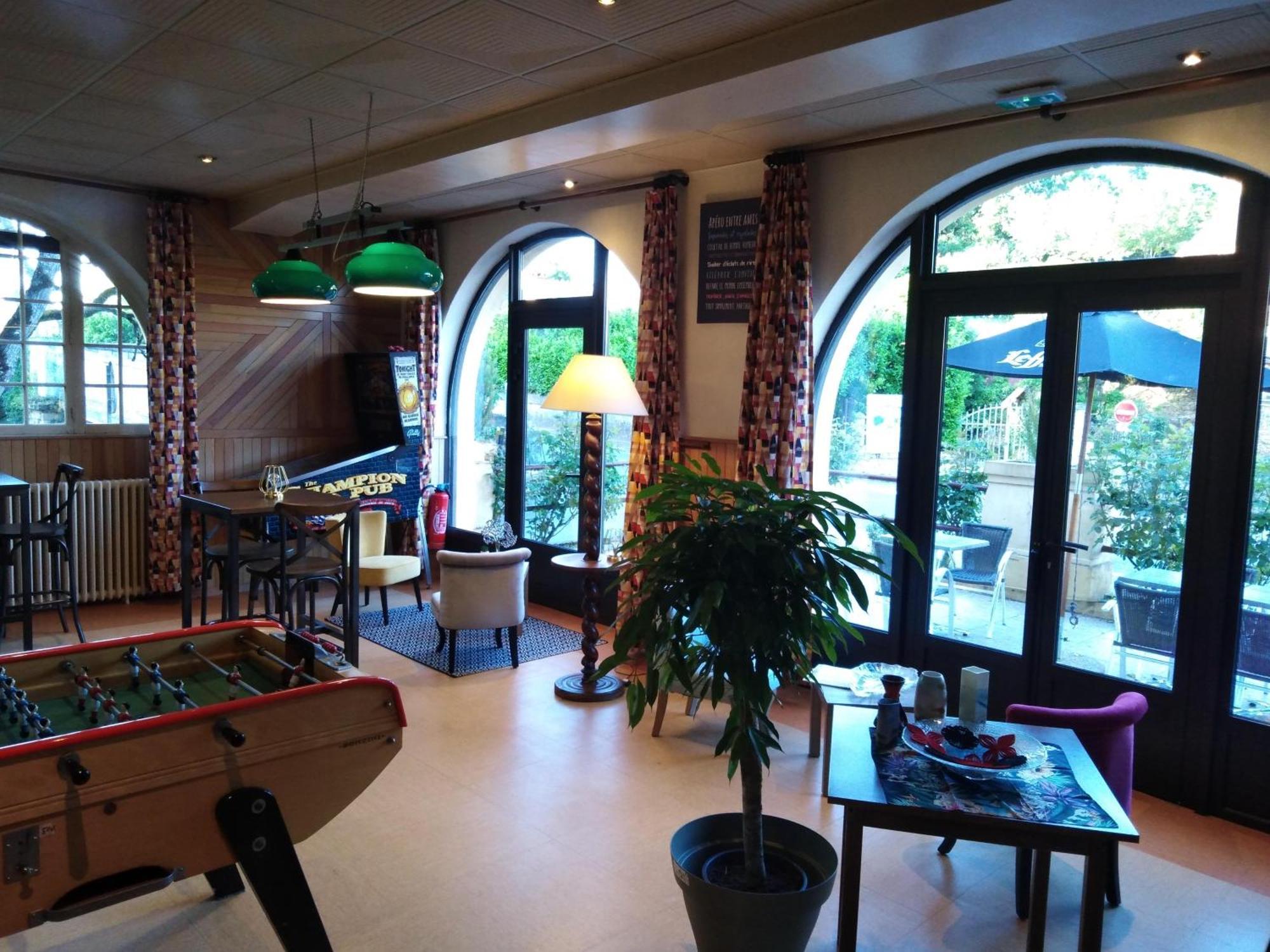 Hotel Du Pont Et Restaurant A Groléjac Esterno foto